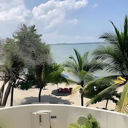 Apartamento Con Acceso Directo A La Playa Cartagena