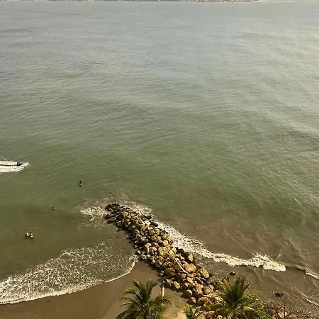 Con Acceso Directo A La Playa